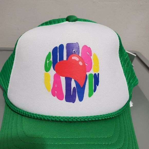 Guess Originals x J Balvin Amor Collection Green & White Unisex Trucker Hat NWT - Picture 2 of 8